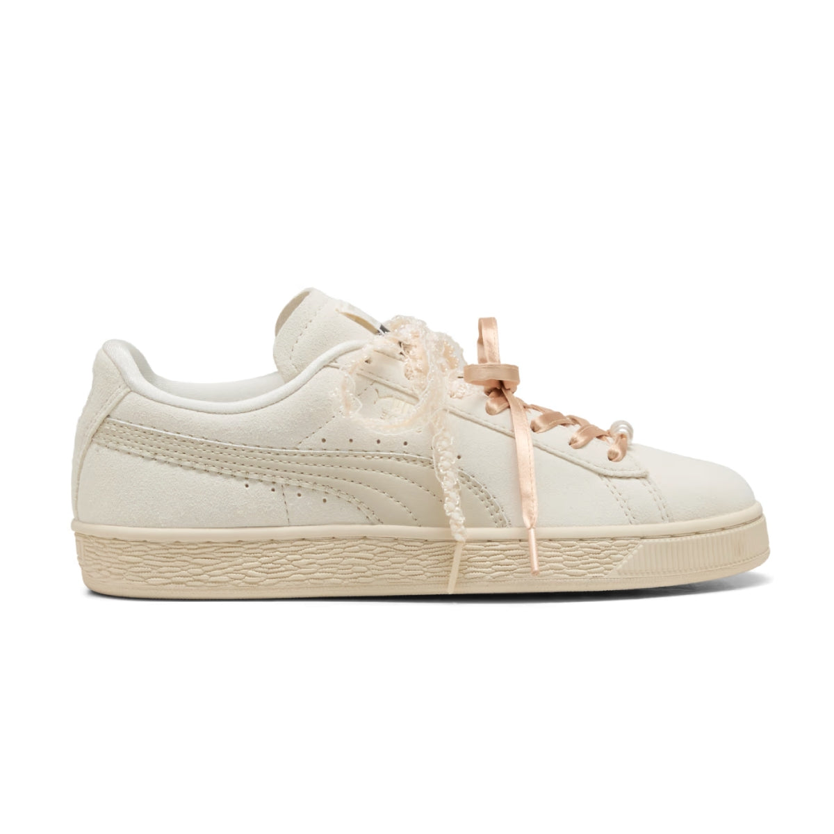 Wmns Suede Bloom 'Frosted Ivory Silver Fog'