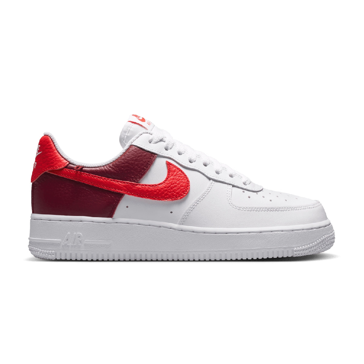 Wmns Air Force 1 '07 'Light Crimson'