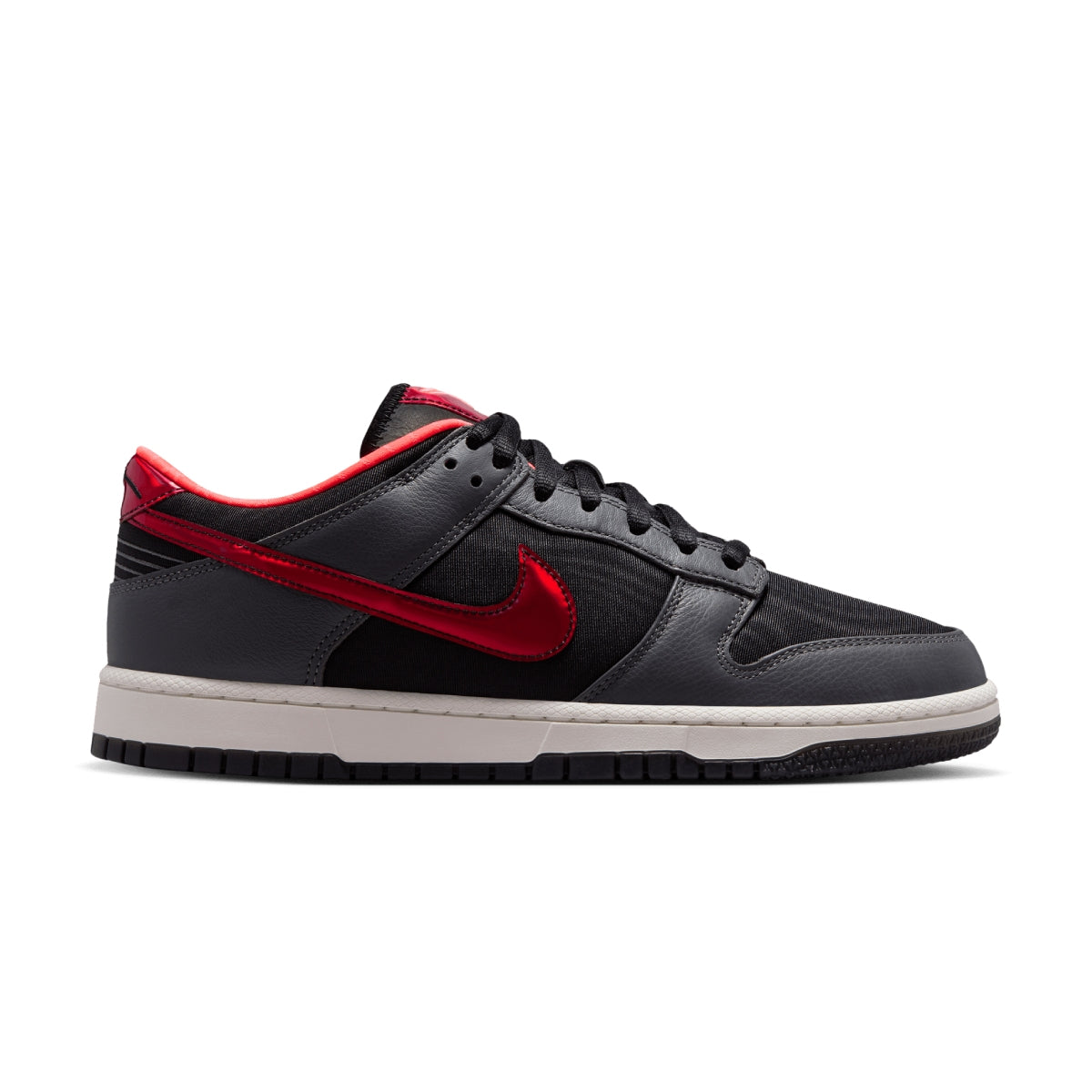 + Kobe Dunk Low Protro 'WNBA'