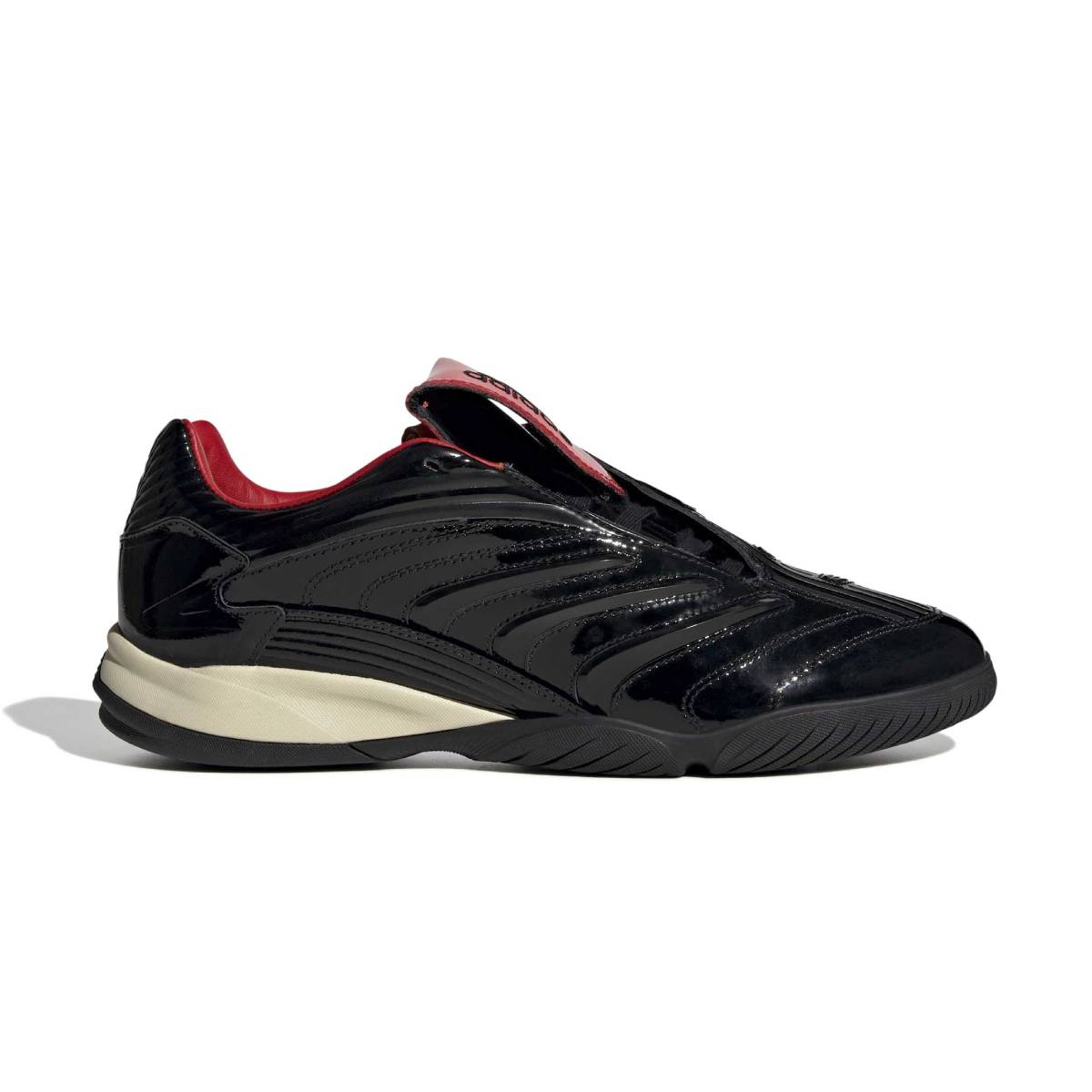 Predator Sala 'Core Black Red'