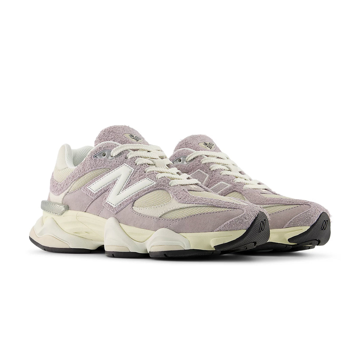 9060 'Truffle Salt Timber Wolf'