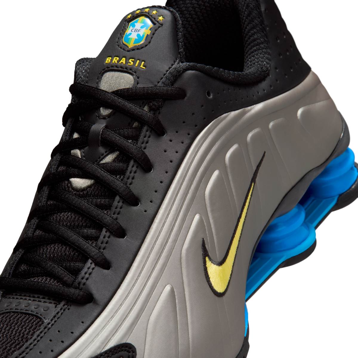 Shox R4 'Brasil'