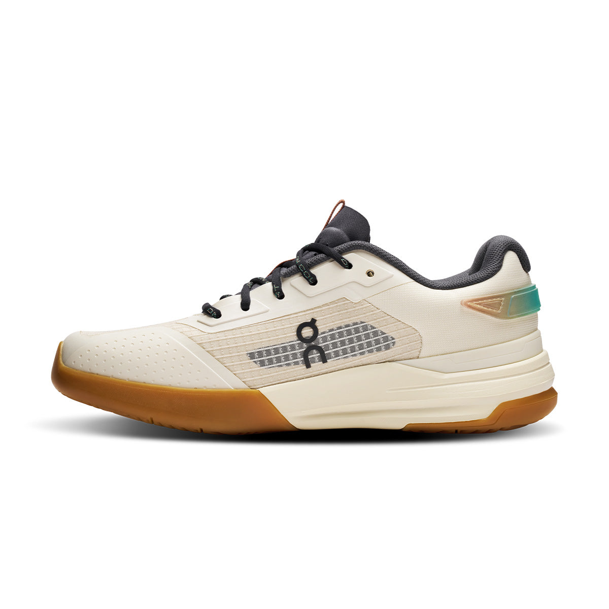 The Roger Advantage Z5 'Cream Almond'