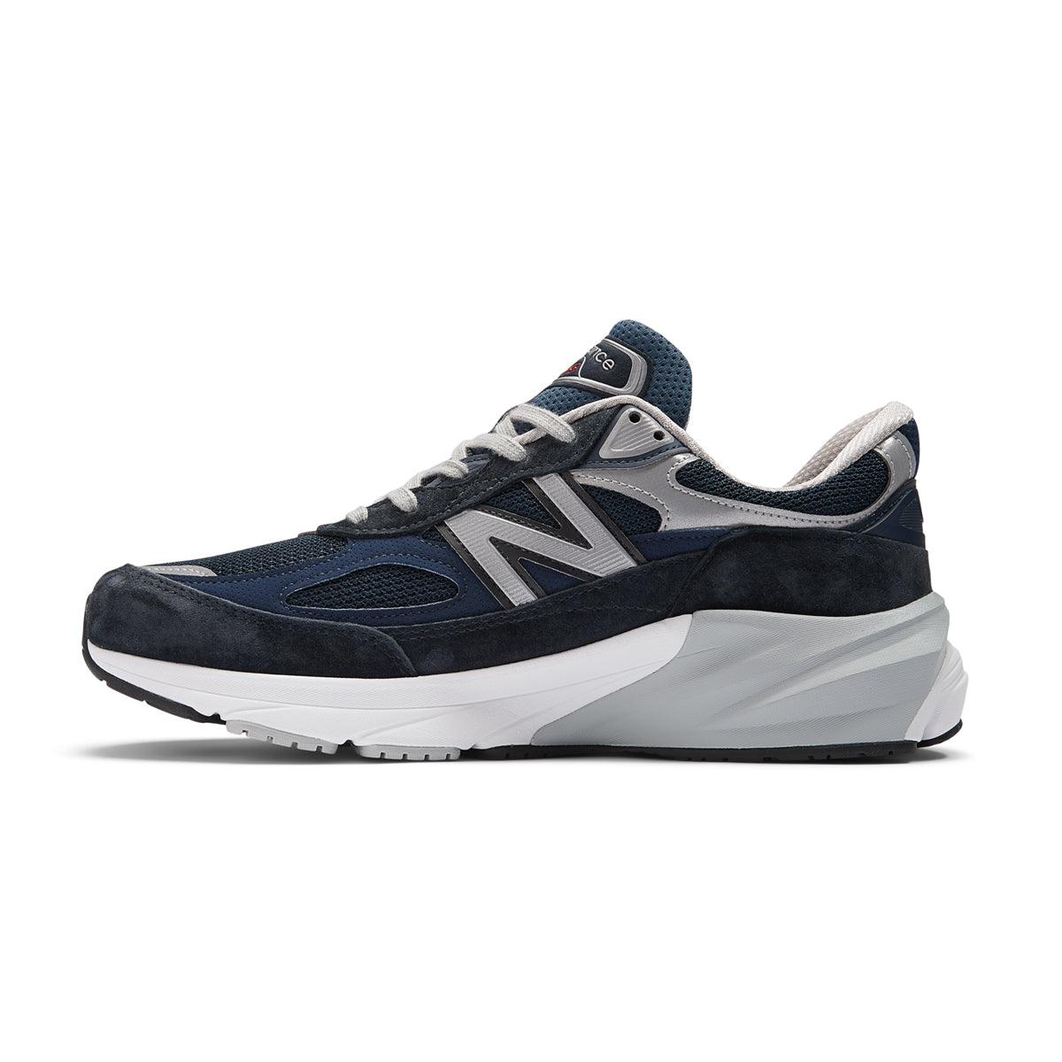in USA 990v6 'Navy'