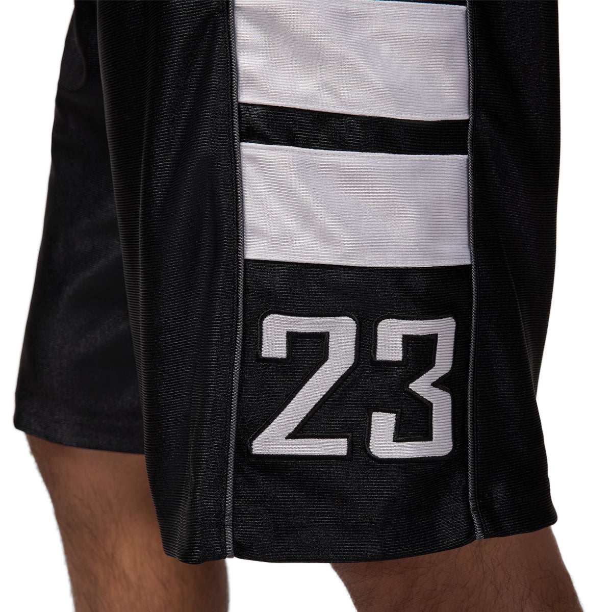 Brooklyn Cat Scratch Short 'Black'