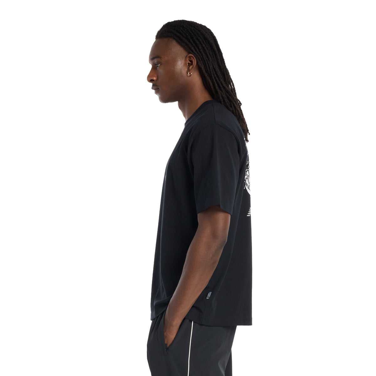 Hoops Player Graphic Tee 'Black'