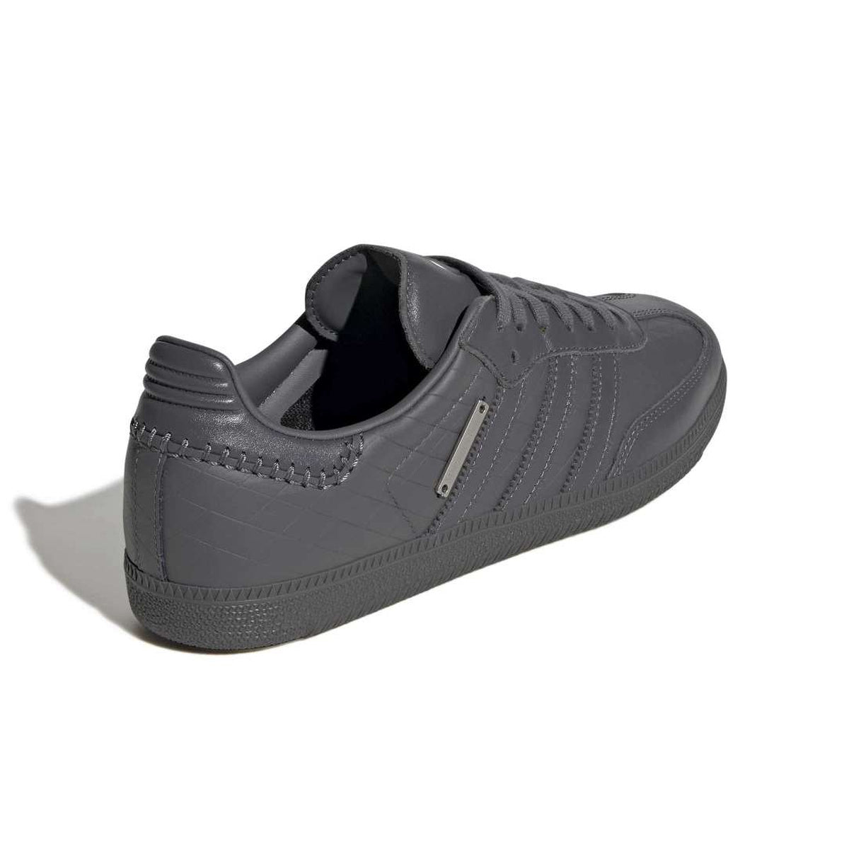 + Mercedes-Benz Samba OG 'Grey Five'