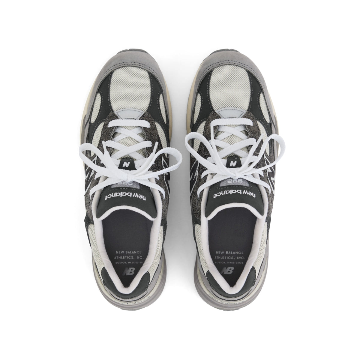 in USA 992 'Shadow Grey'