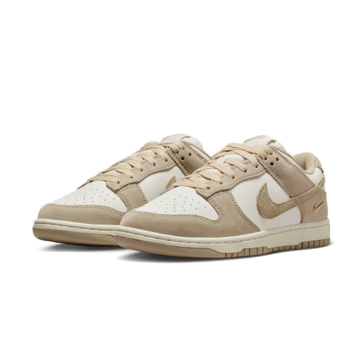 Wmns Dunk Low 'Sail White Metallic Gold'
