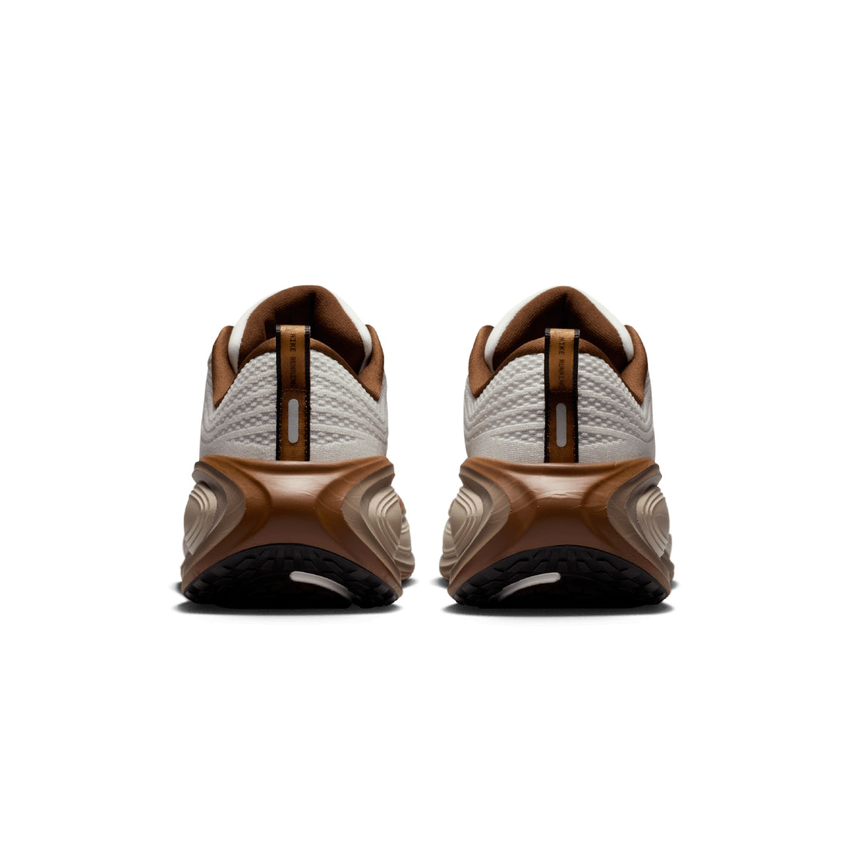 Vomero Plus QS 'Sail Baroque Brown'