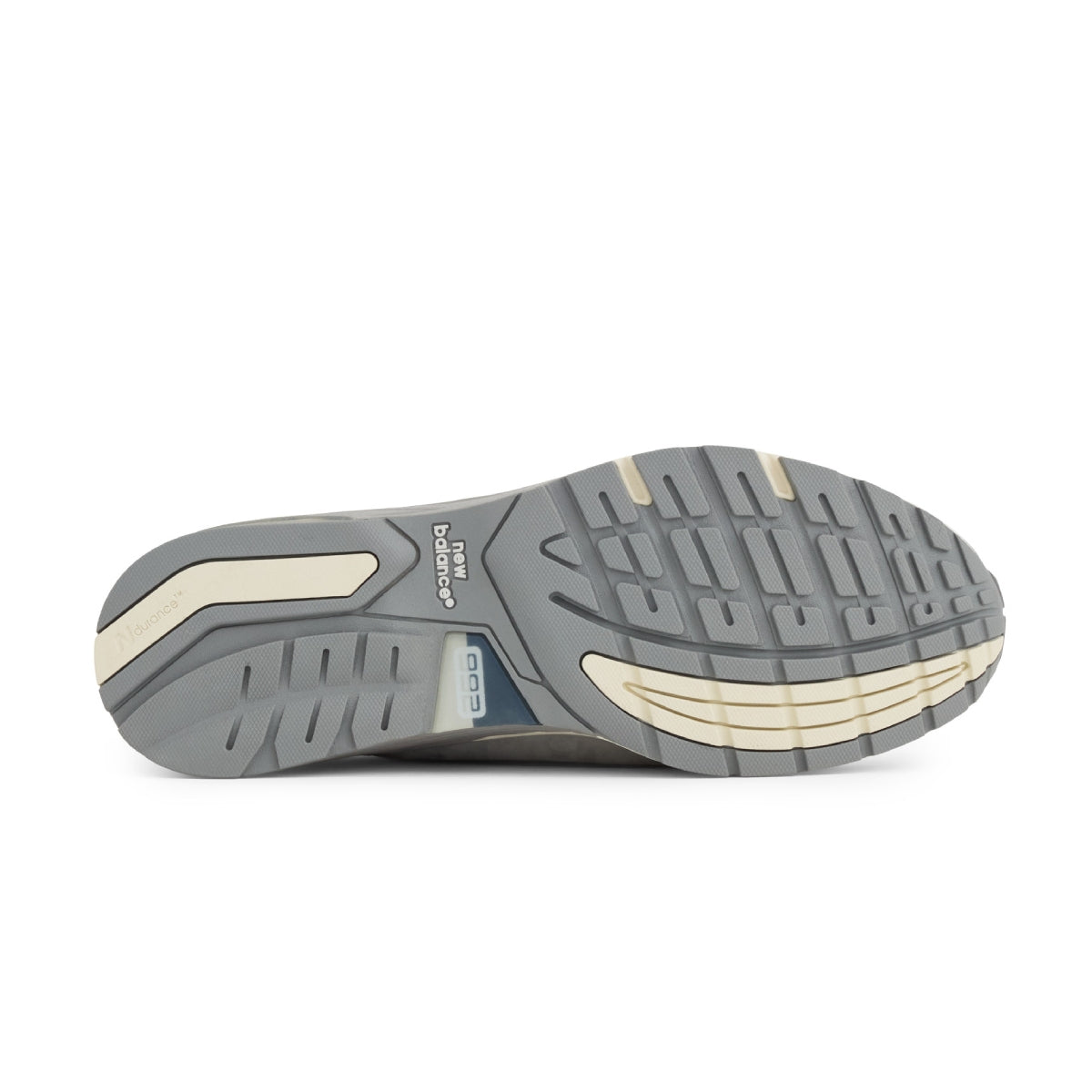 in USA 992 'Shadow Grey'