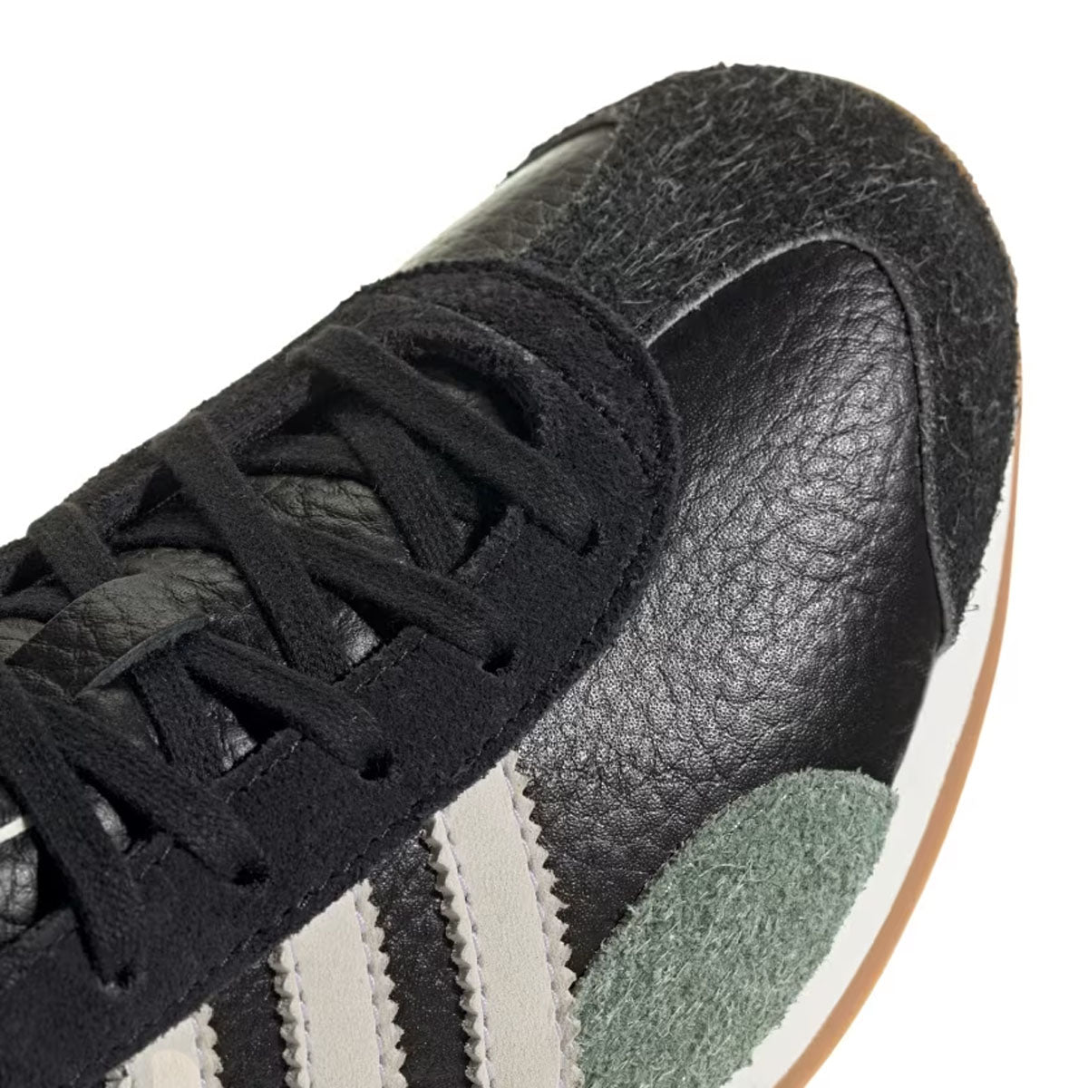Wmns Country OG 'Core Black White'