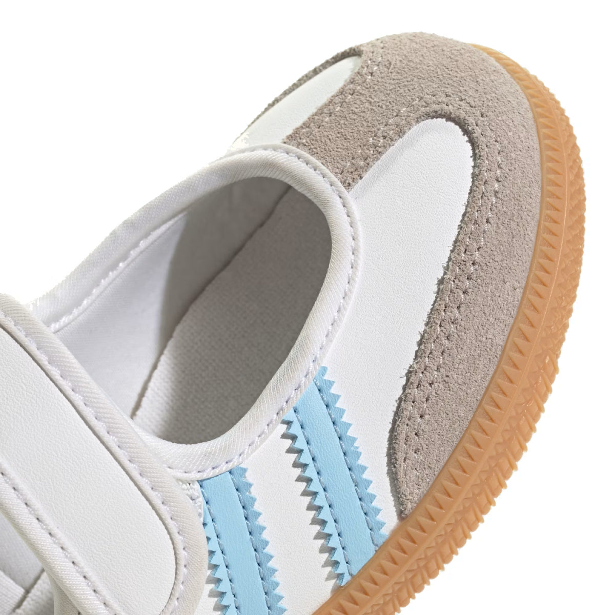 Samba Jane 'Cloud White Clear Sky'