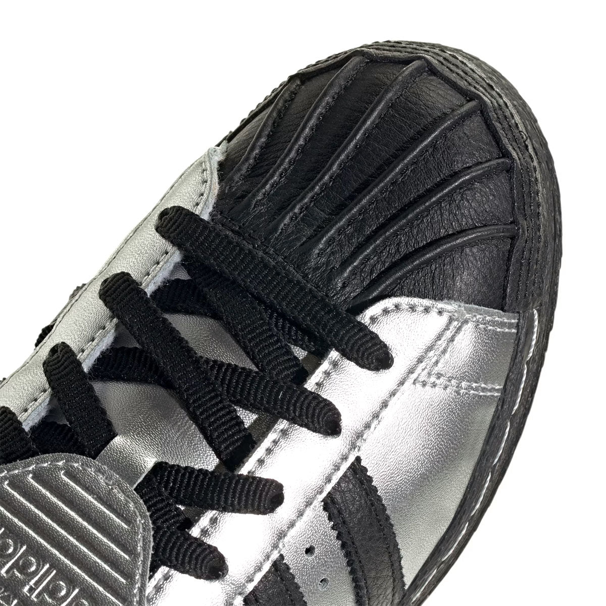 Wmns Superstar 82 'Metallic Silver Black'