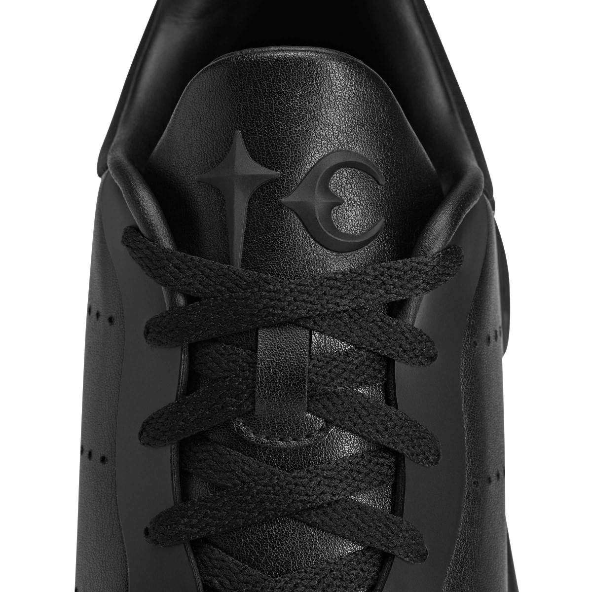 + Thug Club Adifom Megaride 'Core Black Silver Metallic'