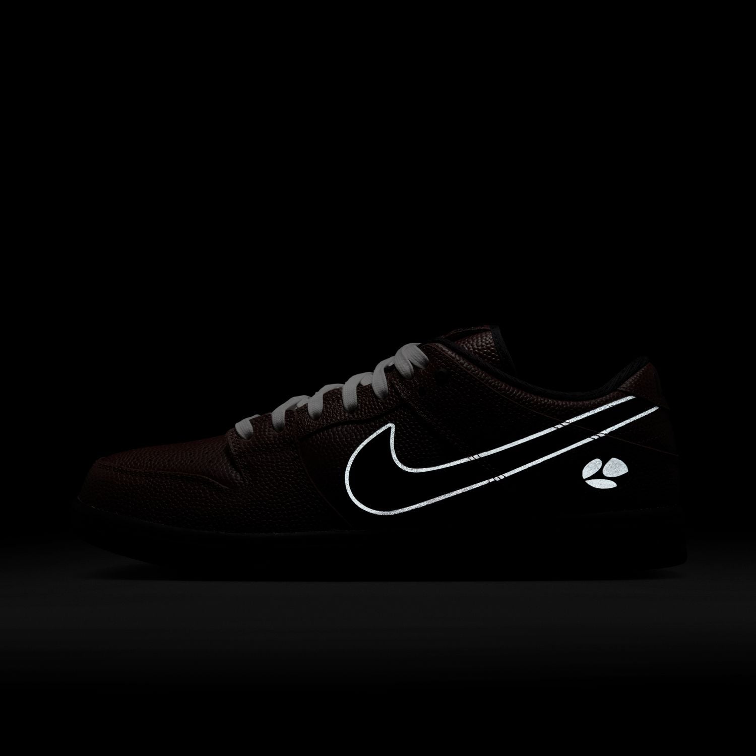 + Limosine Skateboards SB Dunk Low Pro 'Football'