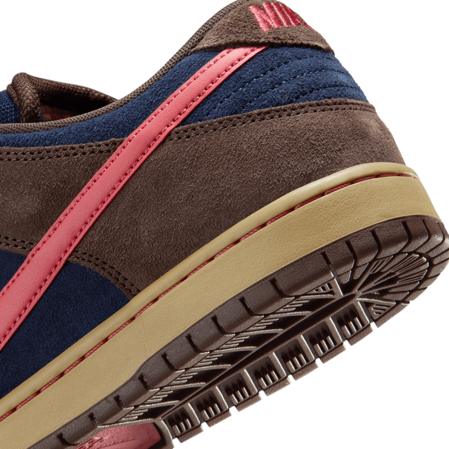 SB Dunk Low Pro 'Baroque Brown Adobe'