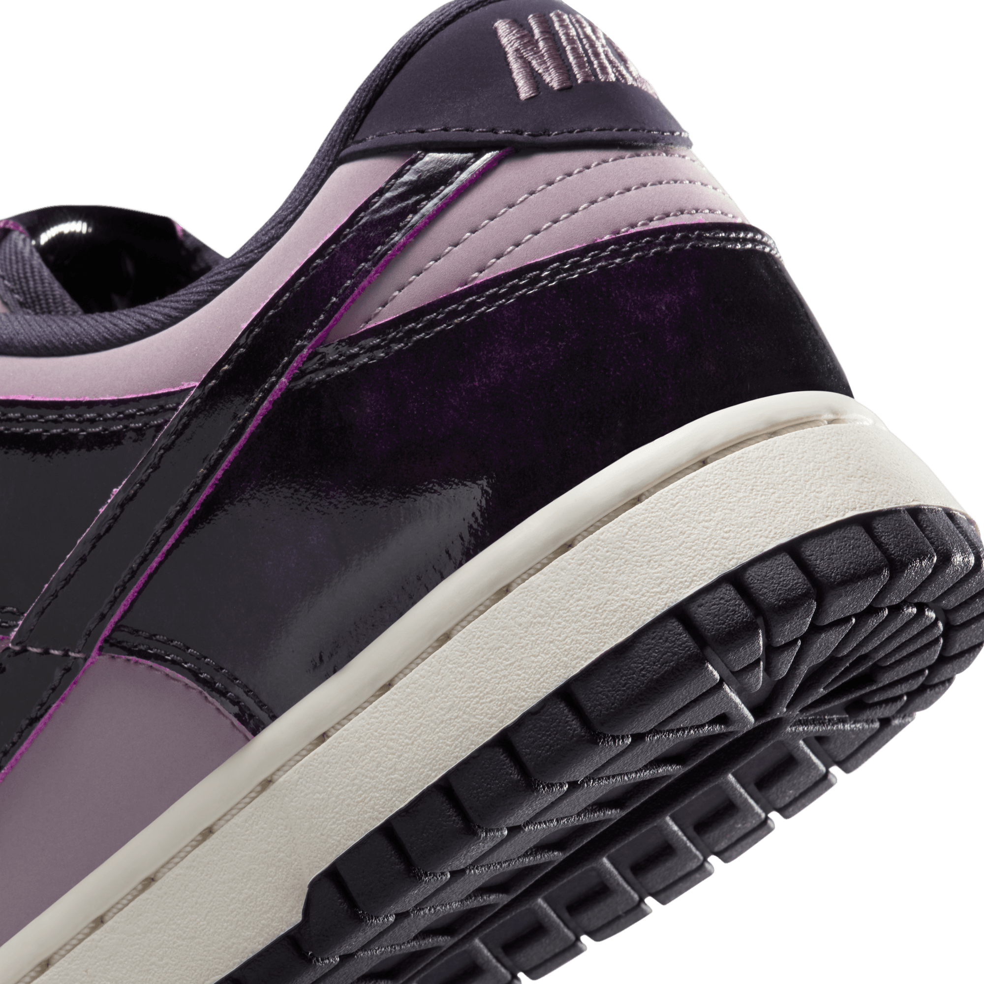 Wmns Dunk Low 'Panda Purple'