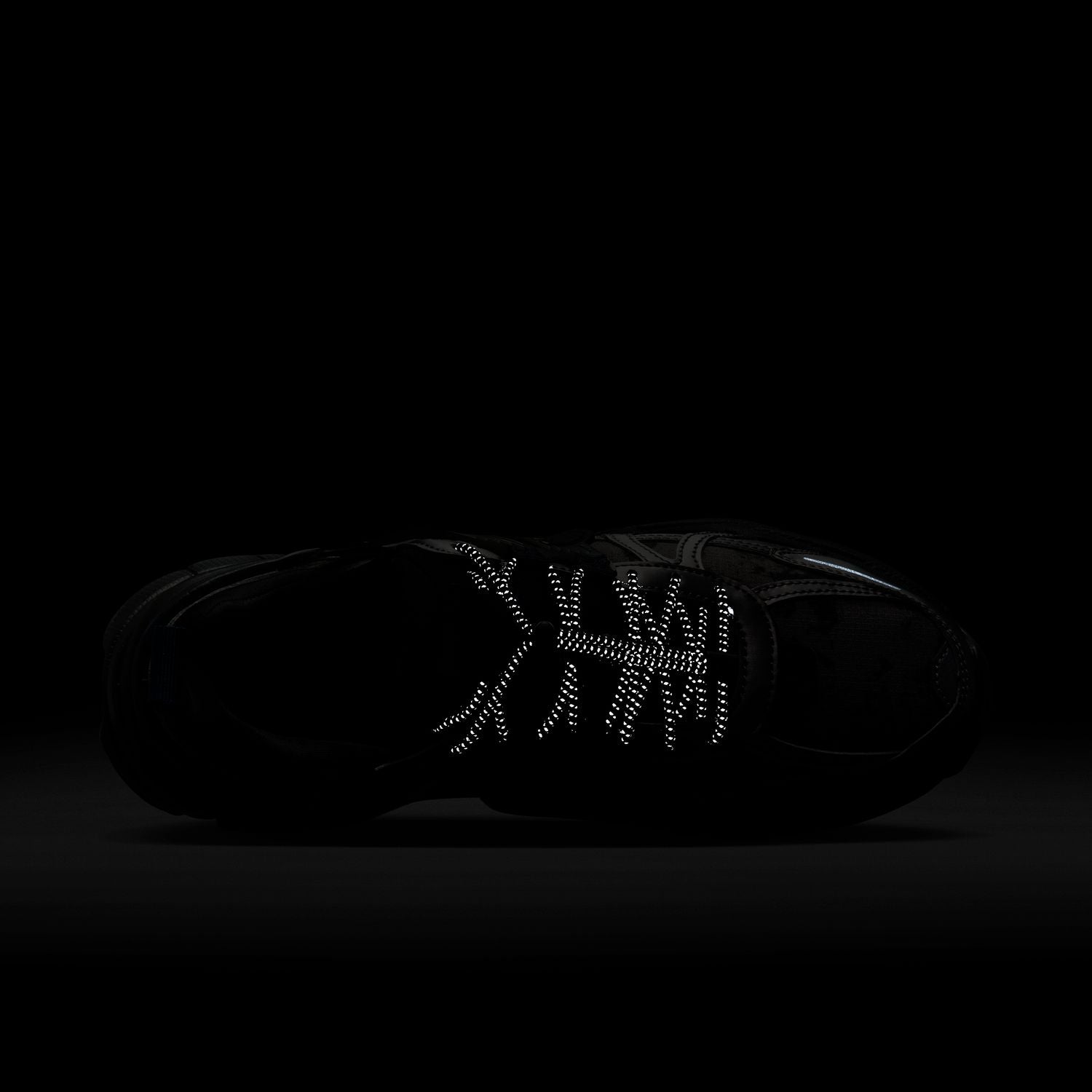V2K Run 'Metallic Dark Grey'