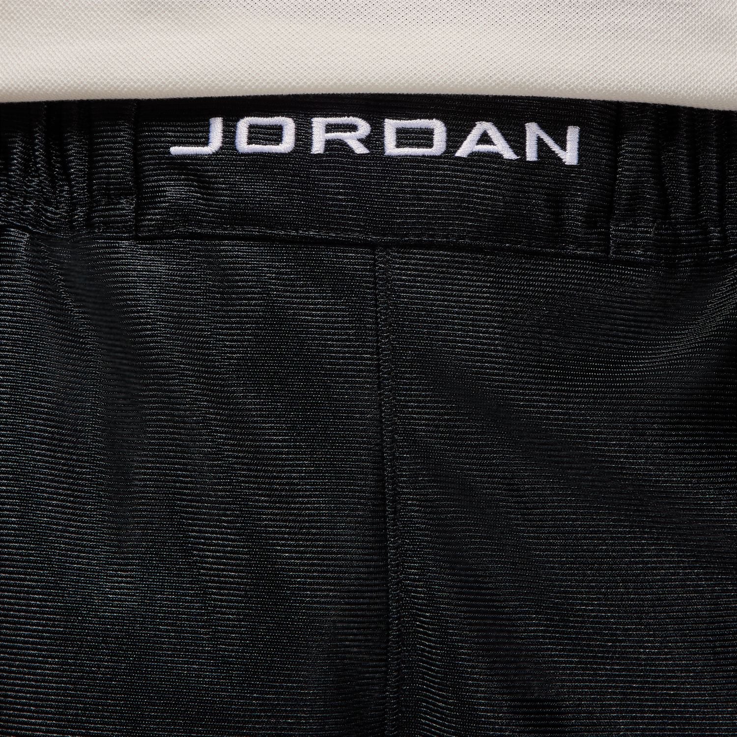 Brooklyn Cat Scratch Short 'Black'