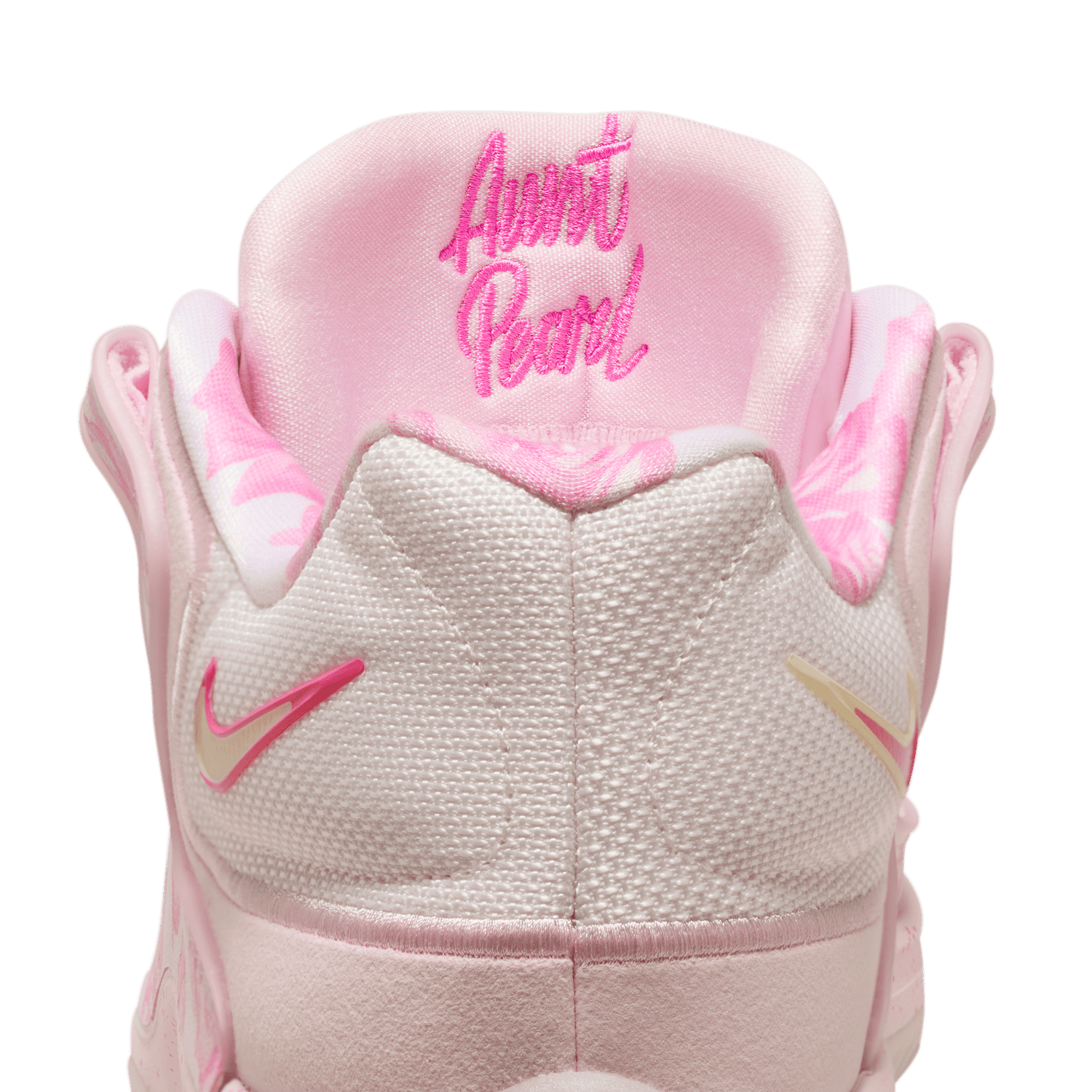 KD18 NRG 'Aunt Pearl'