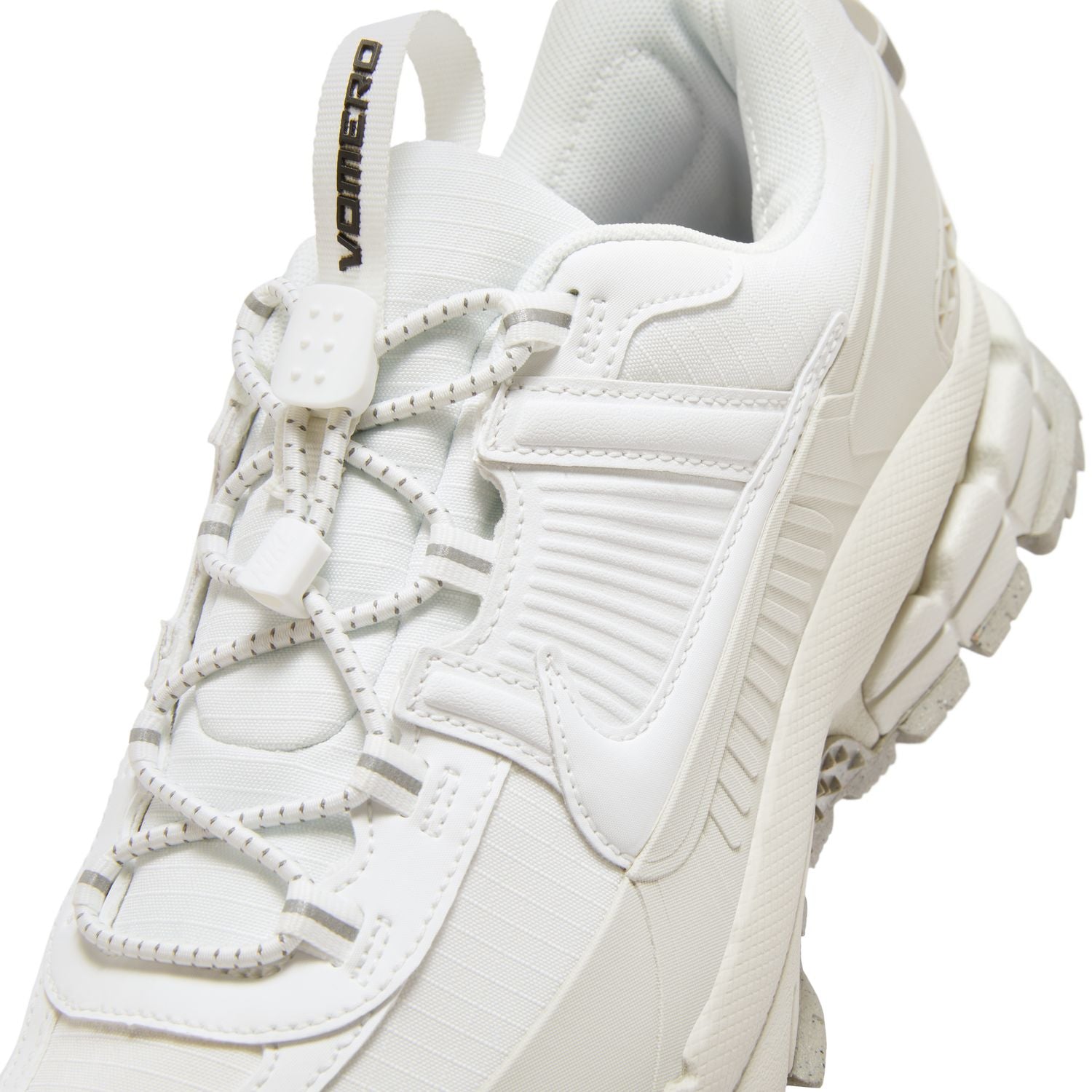 Zoom Vomero Roam 'Summit White'