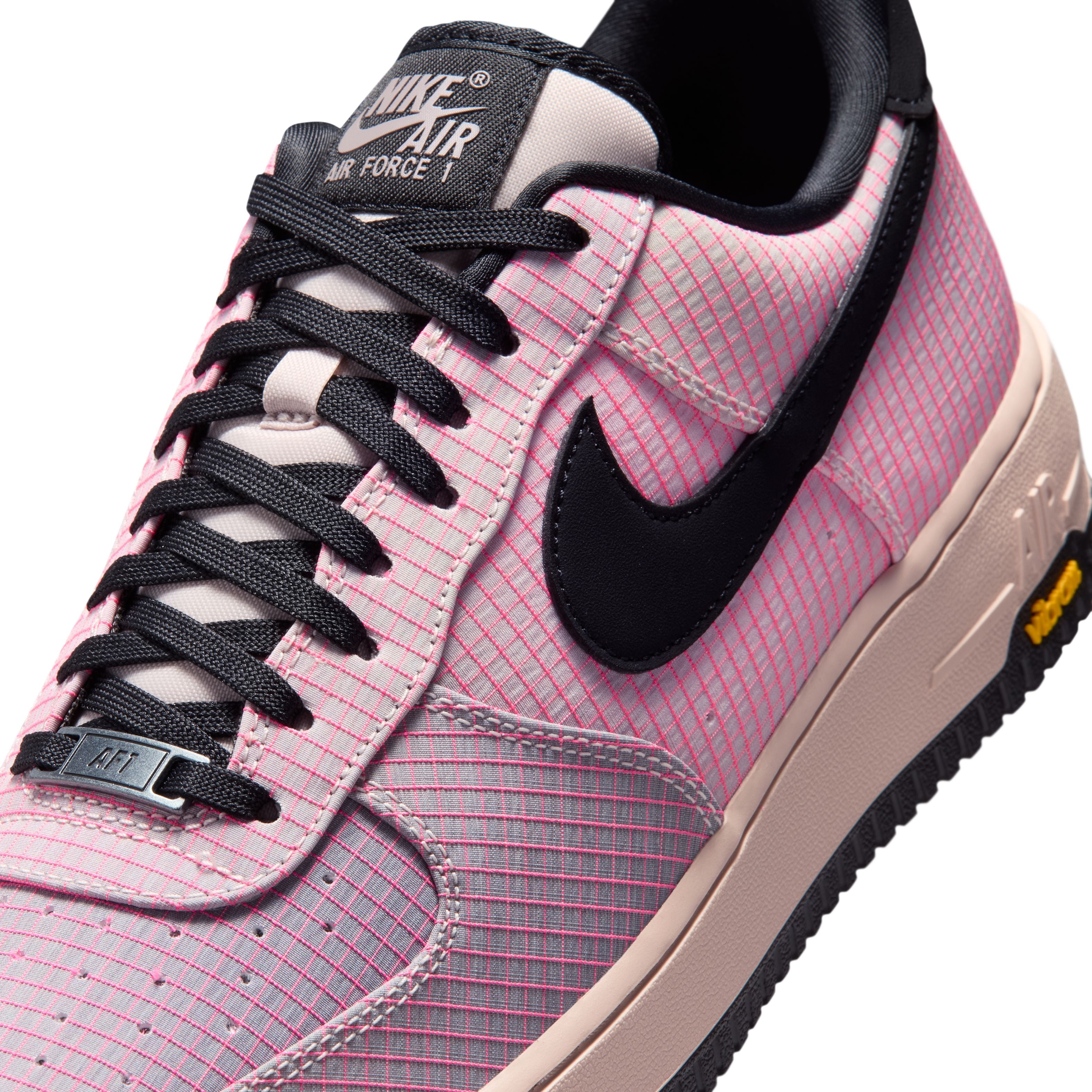 Air Force 1 '07 LX Vibram 'Silt Red'