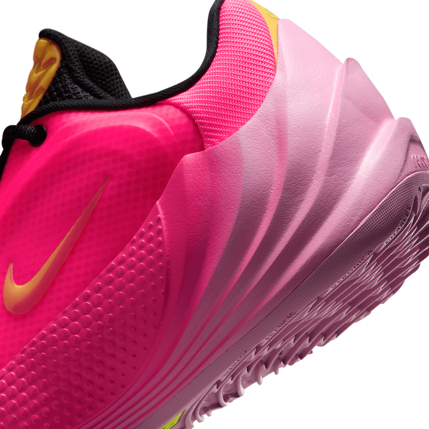 Giannis Freak 8 EP 'Hyper Pink'