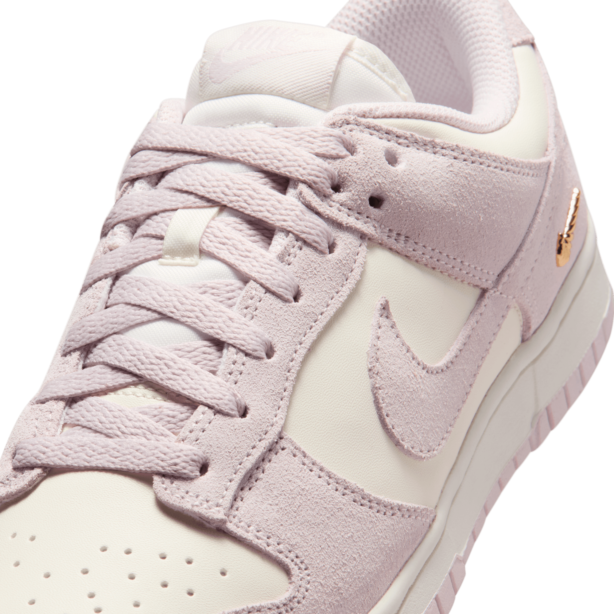 Wmns Dunk Low 'Pearl Pink'