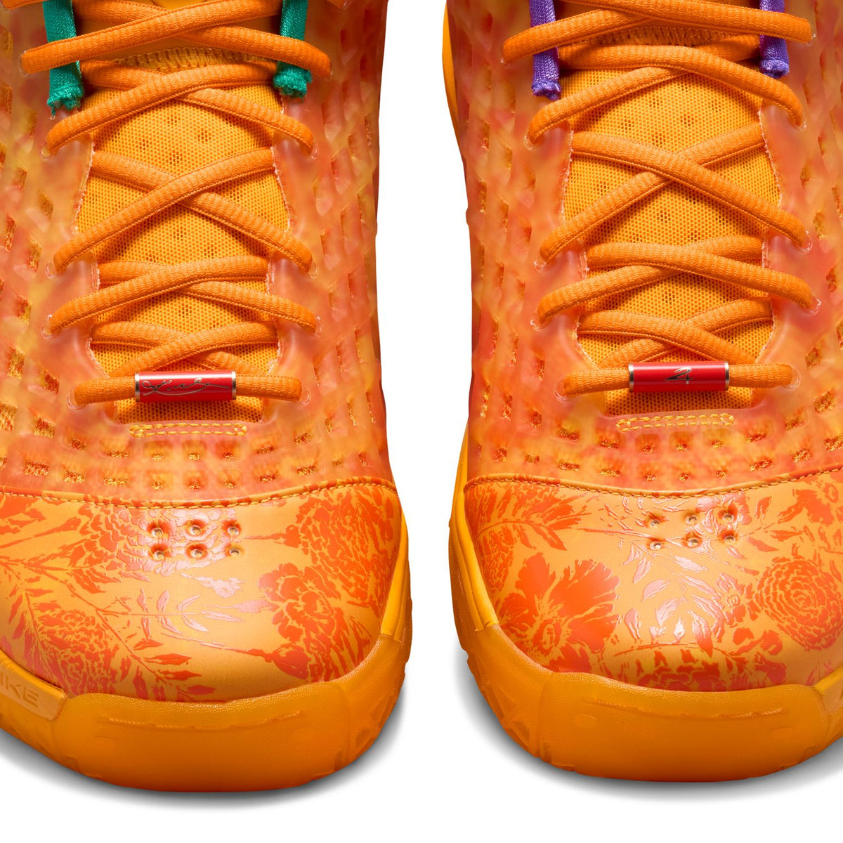 Kobe III Low Protro 'Mamba Eterno'