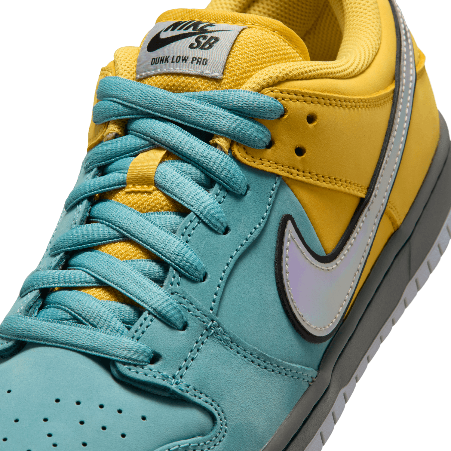 SB Dunk Low Pro 'Muni Fast Pass Lightning'