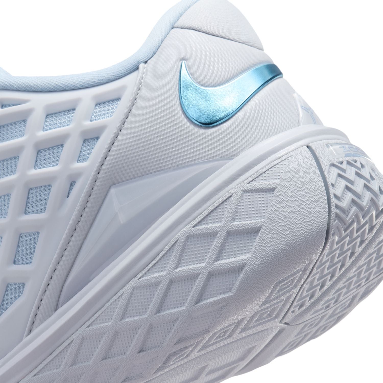 Kobe III Low Protro 'Pure Platinum'