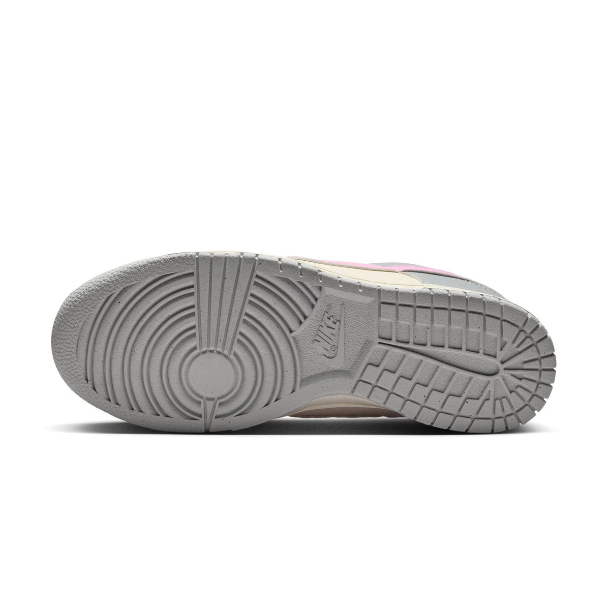 Wmns Dunk Low Next Nature 'Light Smoke Grey'