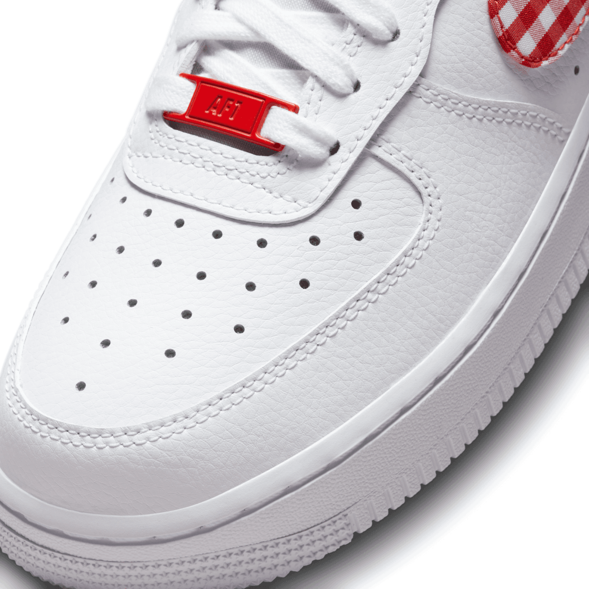 Wmns Air Force 1 ’07 'Gingham Red'