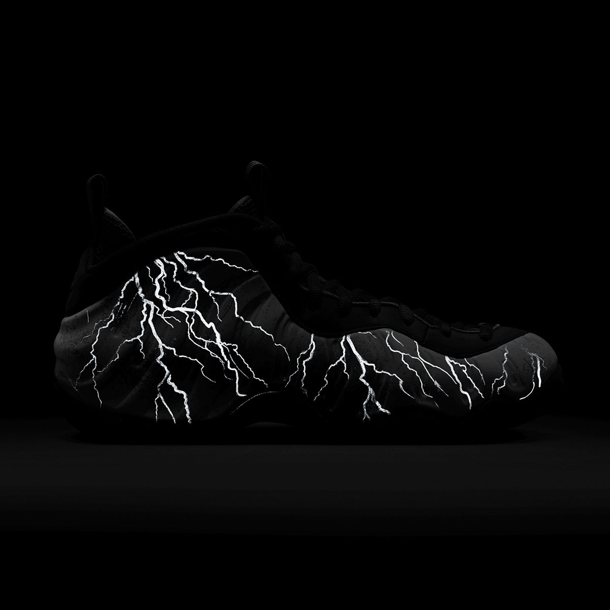 '+ Tekken 8 Air Foamposite 'Jin Kazama'