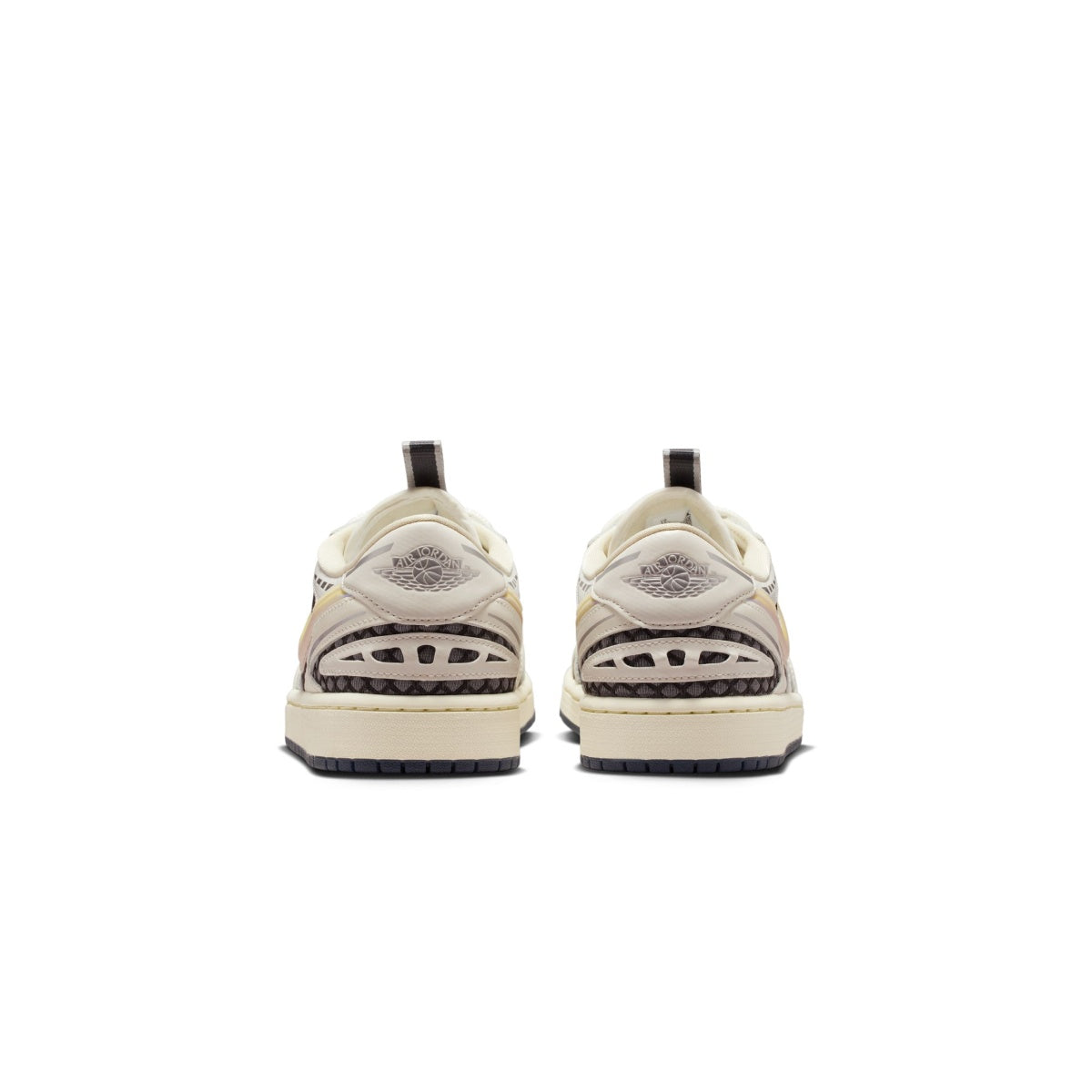 Wmns Air Jordan 1 Low Method of Make V3 ‘Sail Metallic Silver Coconut Milk’