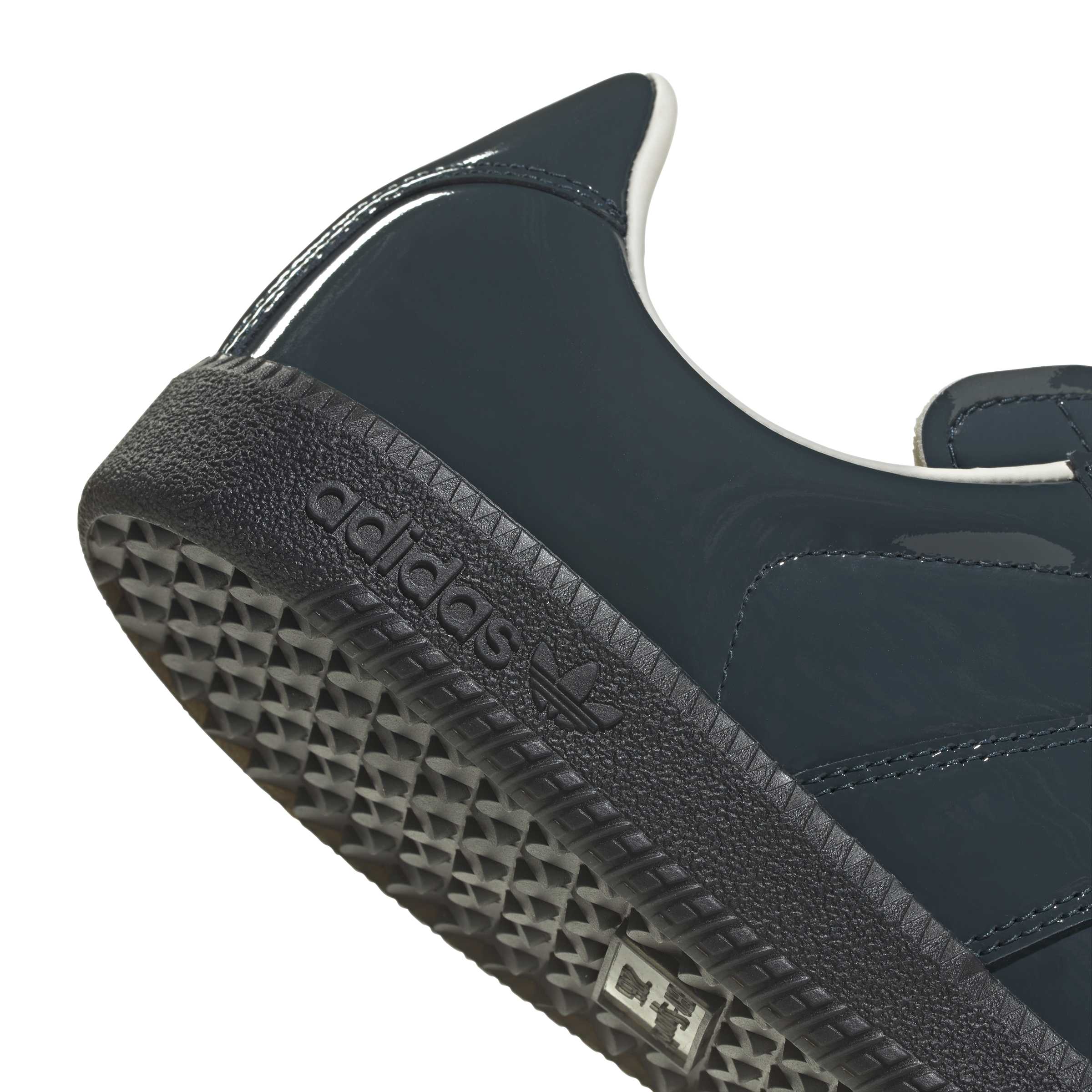 BW Army 'Patent Green'