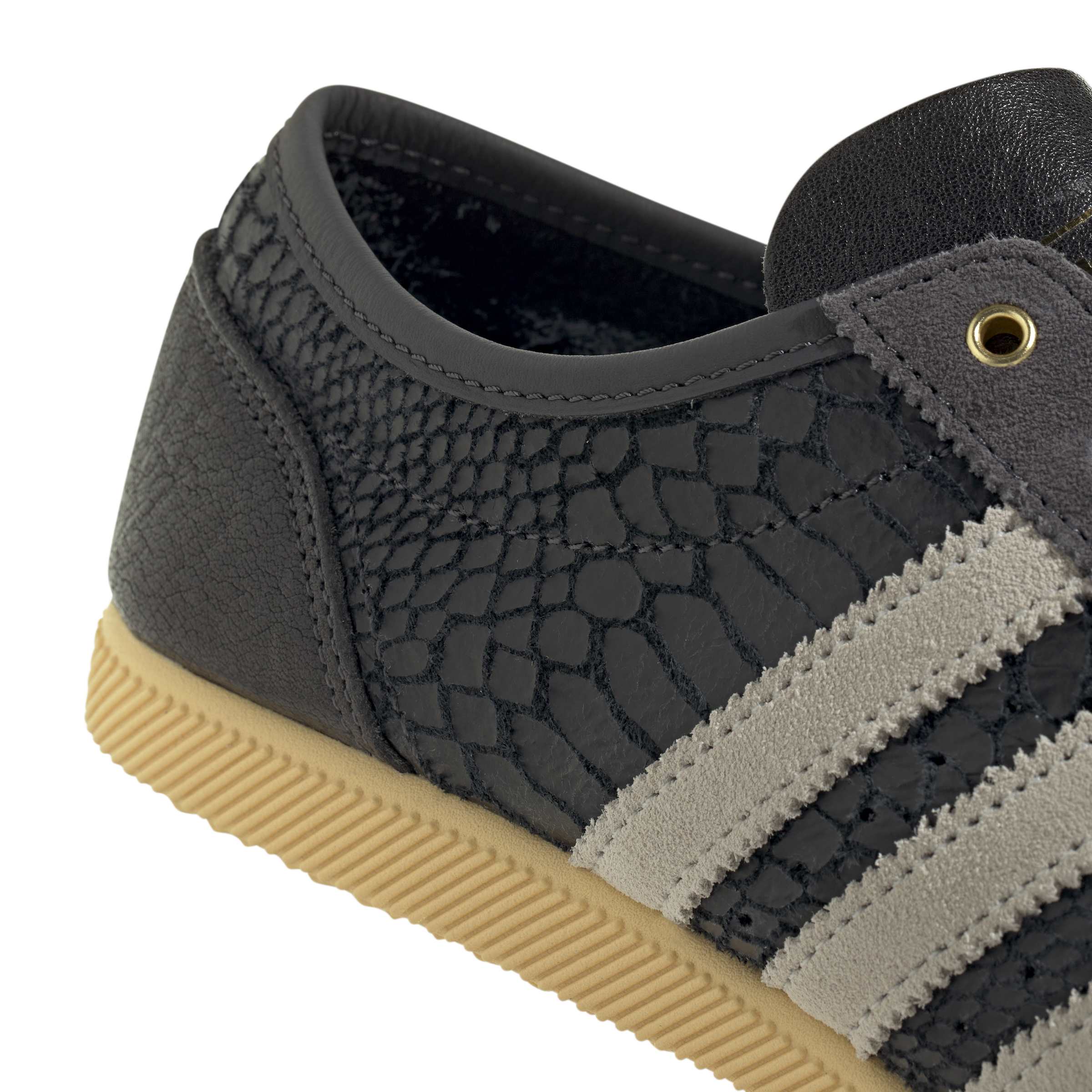 Wmns Japan Decon 'Utility Black Cream White'