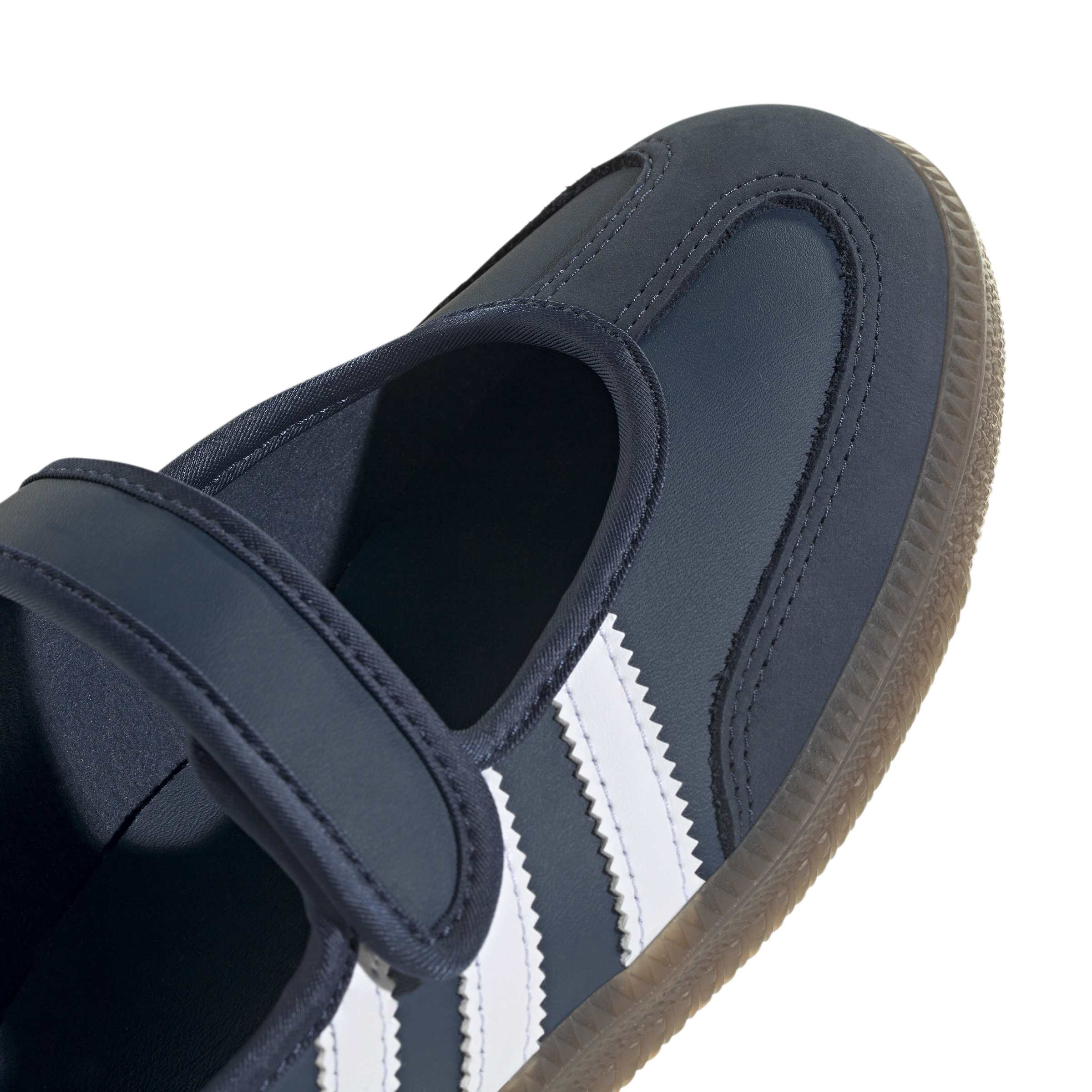 Wmns Samba Jane 'Crew Navy Cloud White'