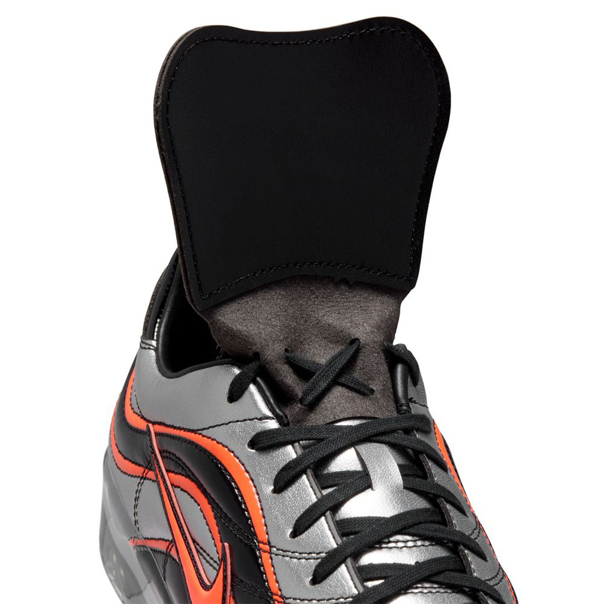 + Patta + Netherlands Cryoshot Mercurial Vapor R9 'Metallic Silver'