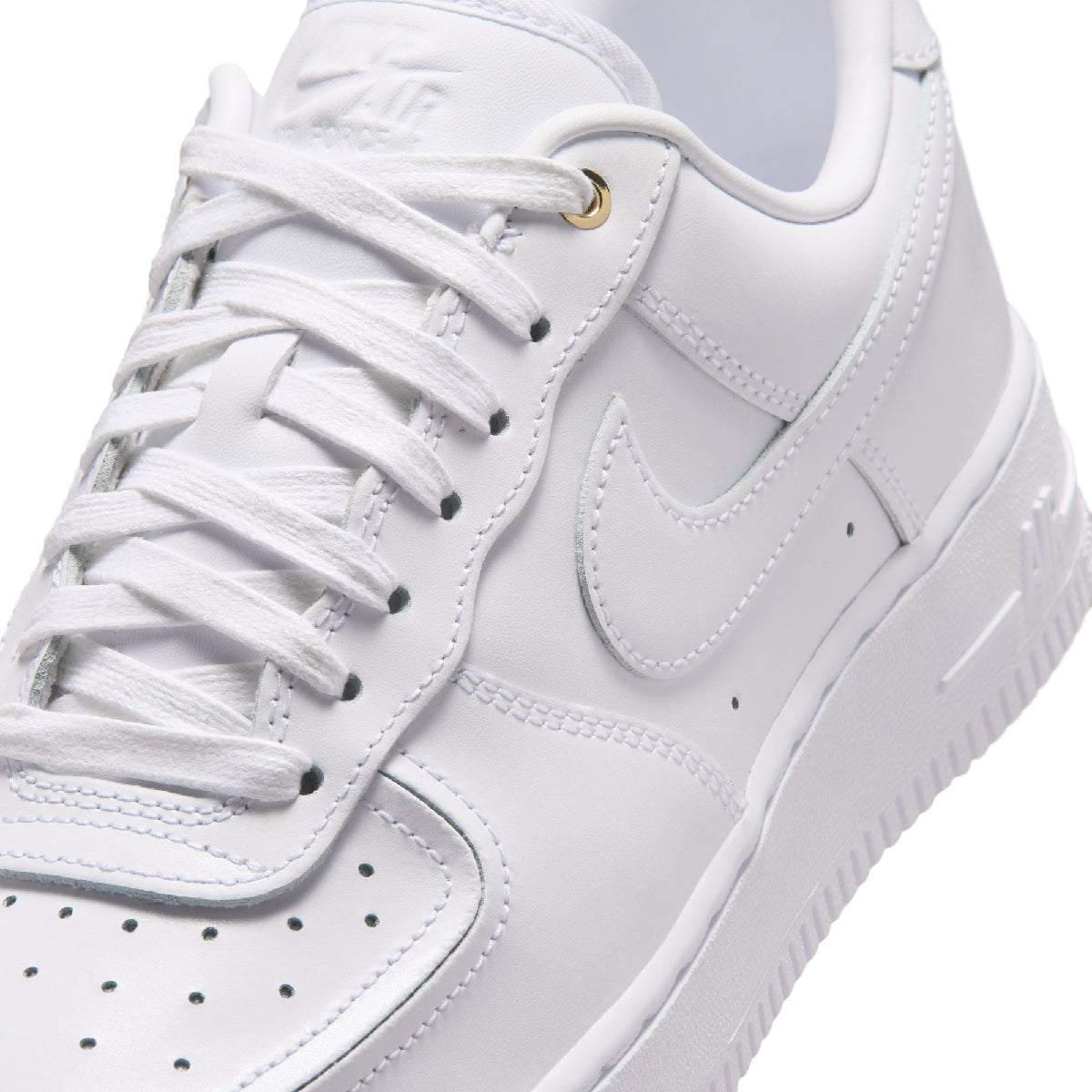 Wmns Air Force 1 '07 'White Metallic Gold'
