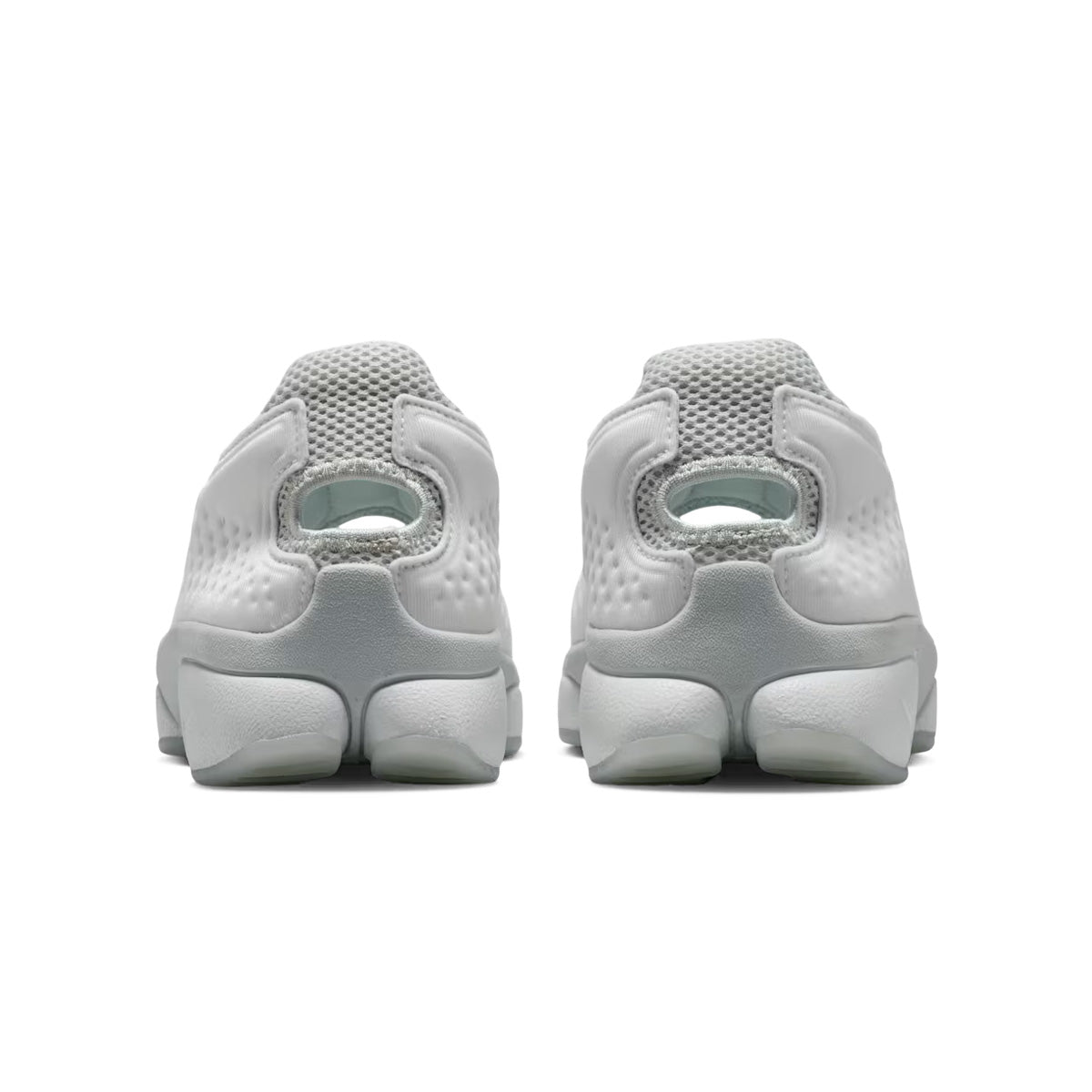 Wmns Rift 2 'Summit White Swan'