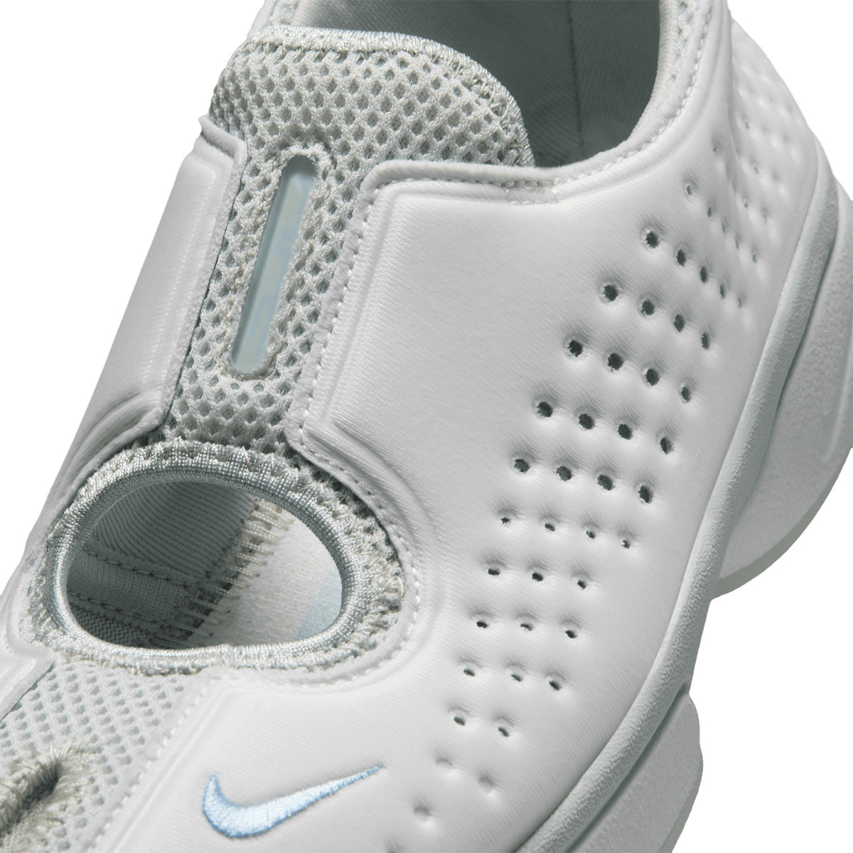 Wmns Rift 2 'Summit White Swan'