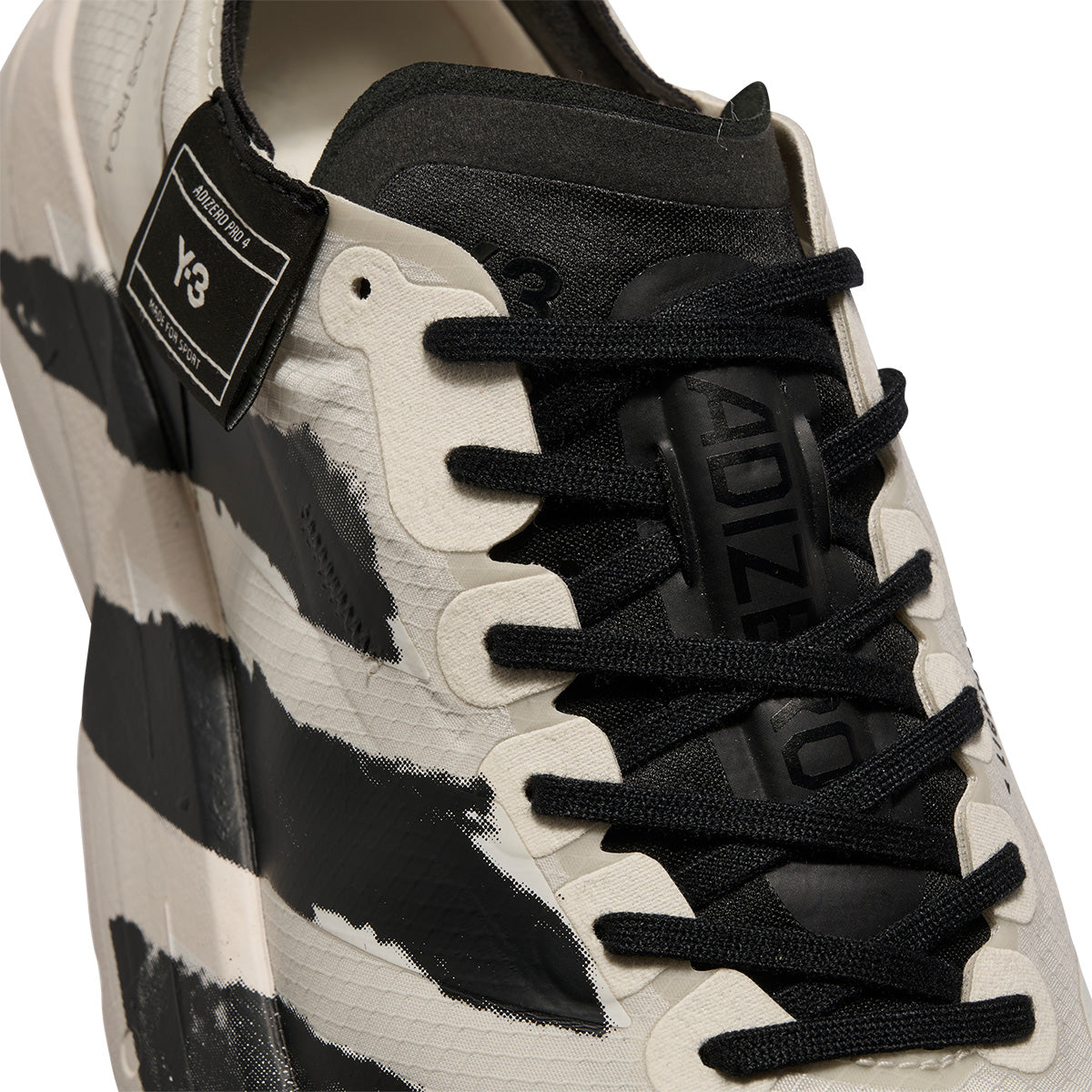 Adios Pro 4 'Beige'