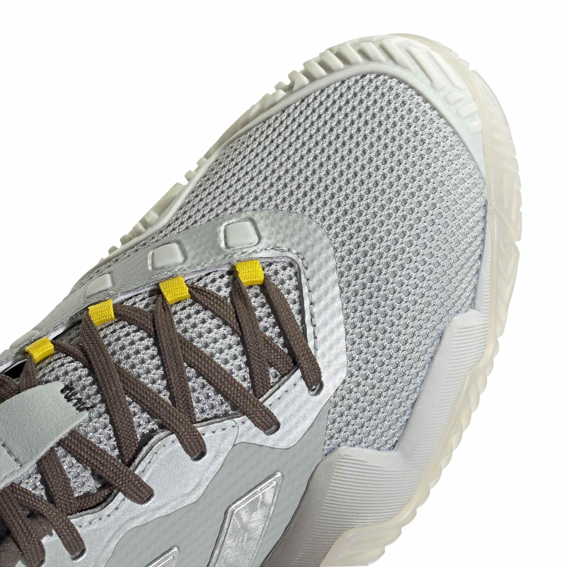 + Brain Dead Barricade 13 'Pantone'