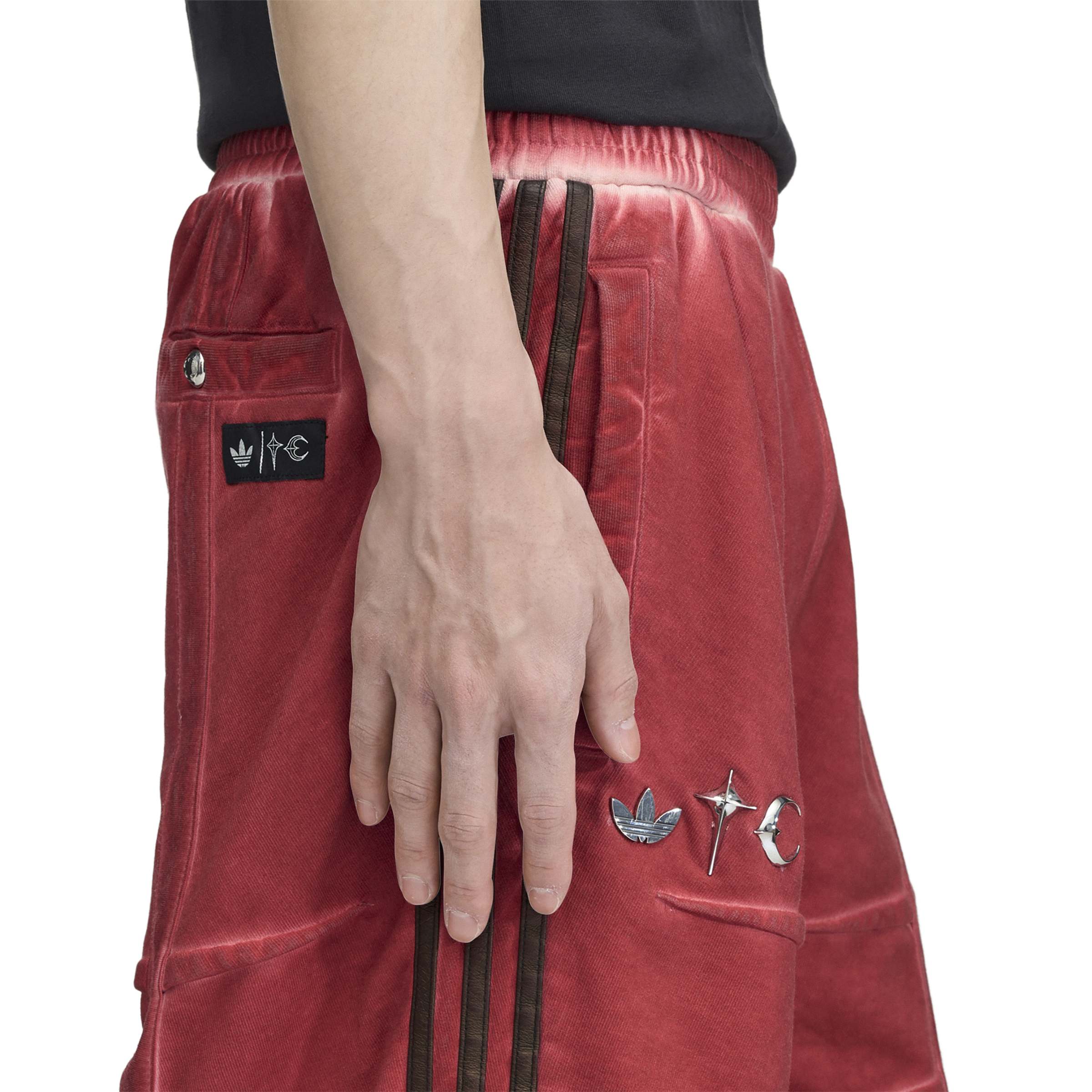 + Thug Club Sweat Jort 'Power Red'