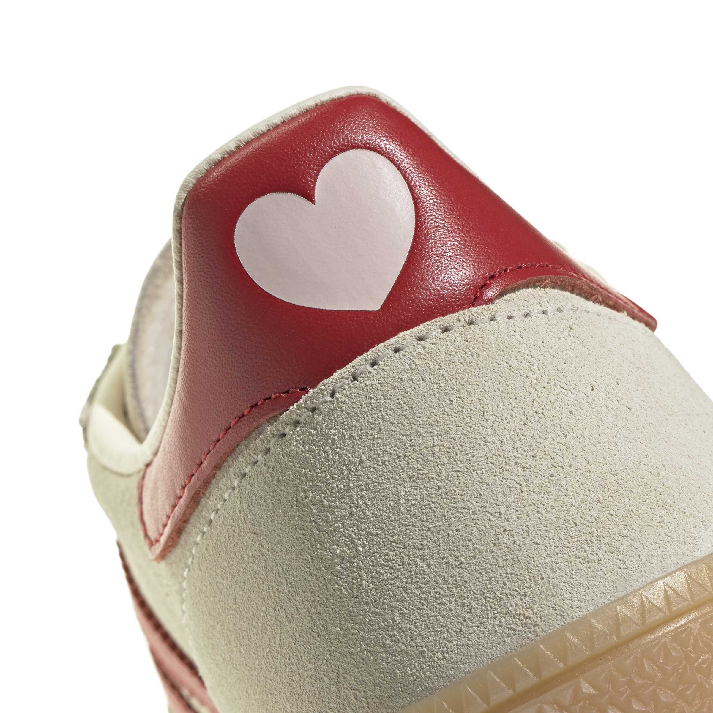 Wmns Handball Spezial 'Valentine’s Day'