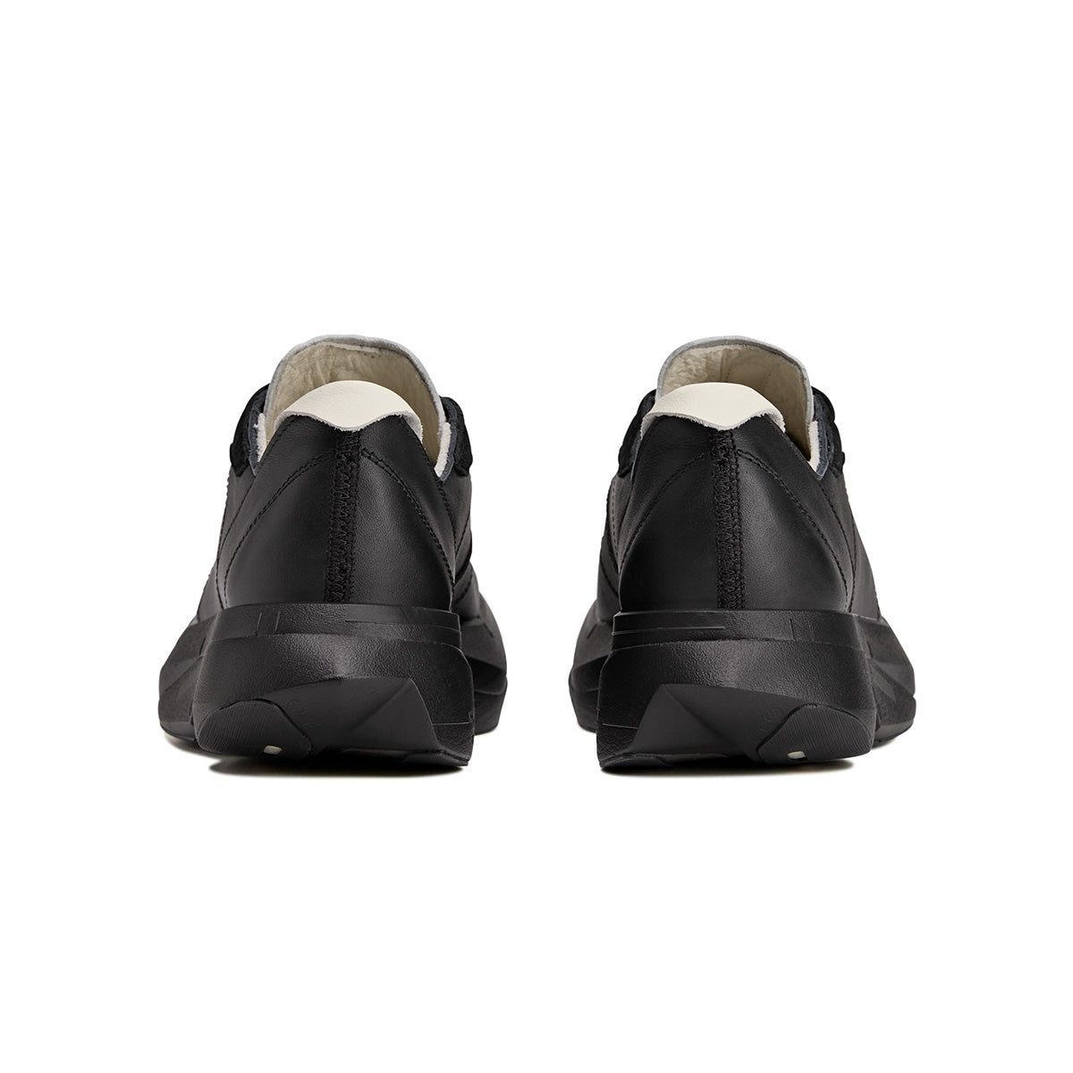 Adios Pro 3 LX 'Black'