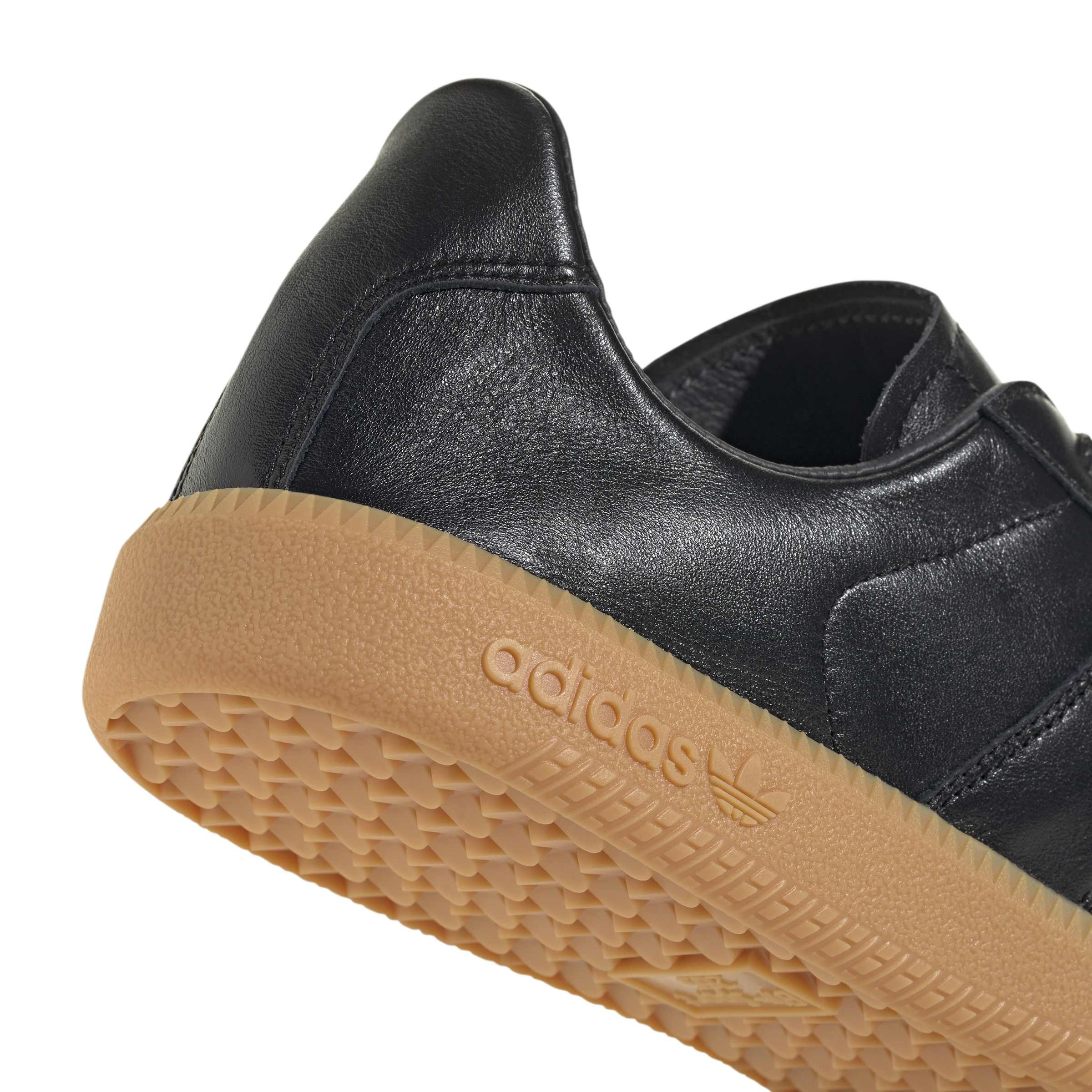 BW Army Decon 'Core Black Gum'