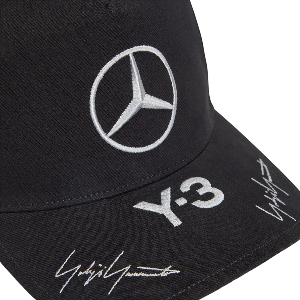+ Mercedes-AMG PETRONAS F1 Team Race Cap 'Black'